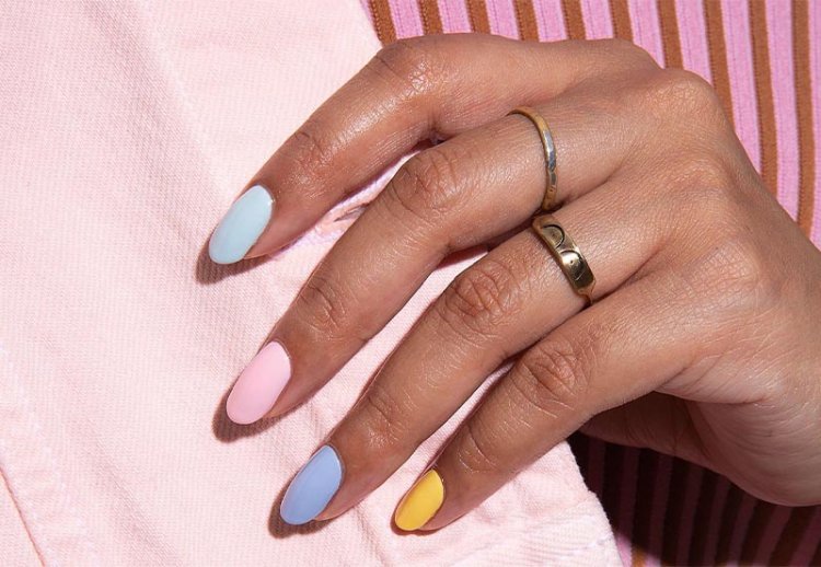 разноцветные пастельные ногти