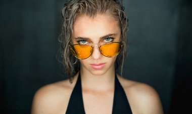 Солнцезащитные очки с желтыми стеклами – яркий тренд сезона