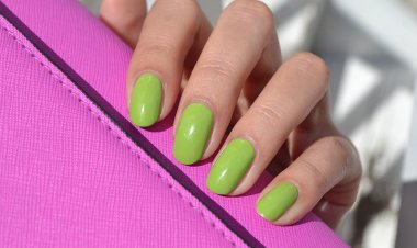 Сочетание розового и зеленого – тренд теплого сезона