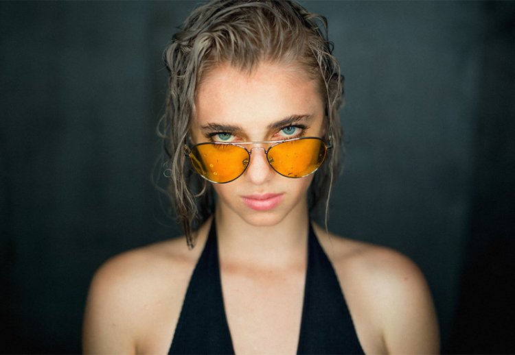 Солнцезащитные очки с желтыми стеклами – тренд 2021 года