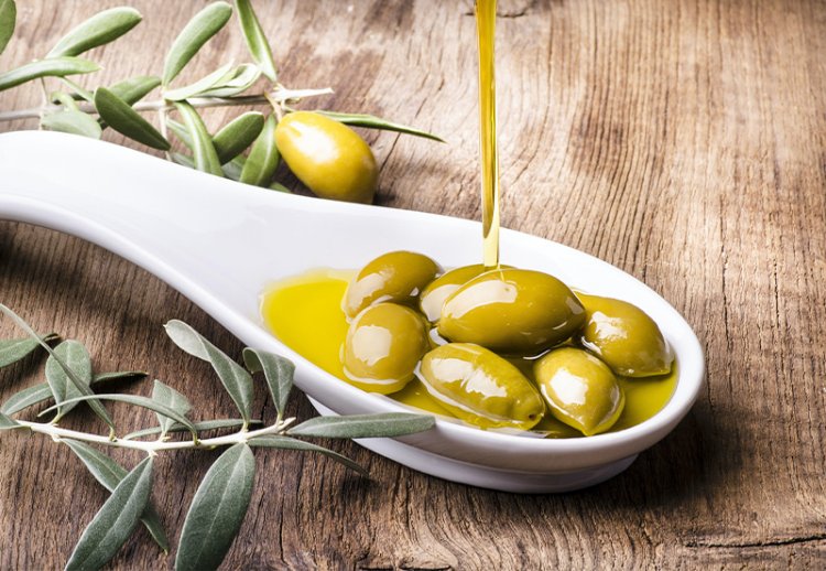 оливковое масло для кожи и волос