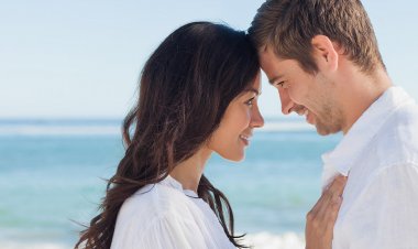 10 признаков, что вы нравитесь мужчине по-настоящему – психология