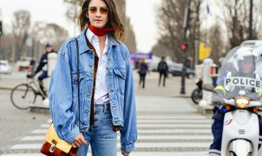 Модные джинсовые куртки 2022: фасоны, с чем носить