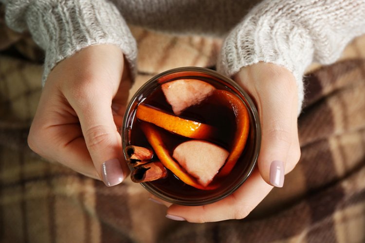 Лучшие рецепты горячих напитков на зиму