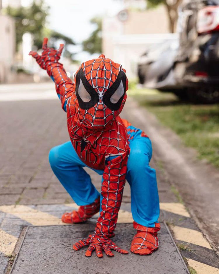 Костюм человека паука на Хэллоуин