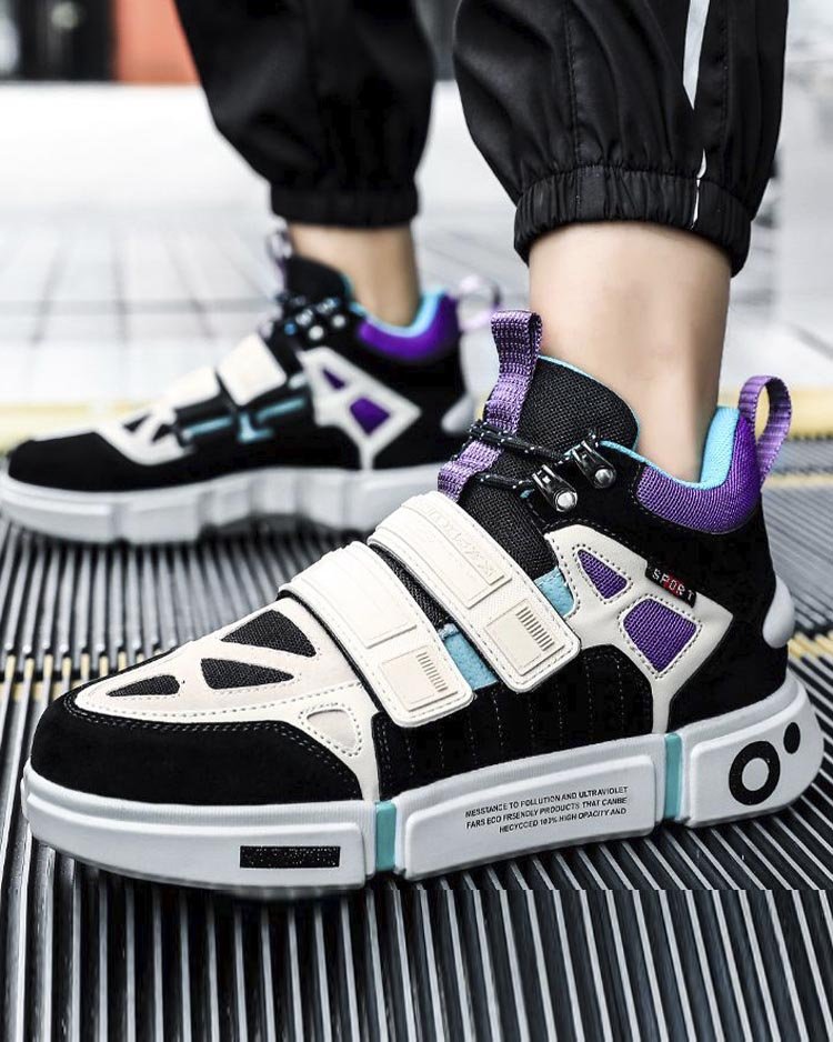 Модные кроссовки для подростка