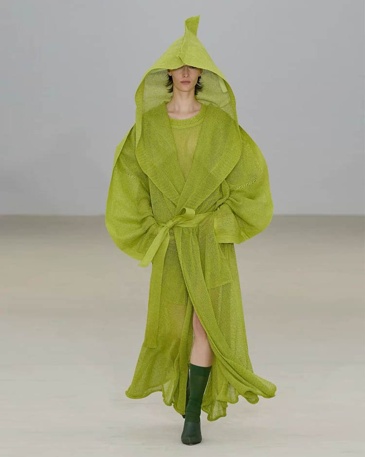 Коллекция Issey Miyake