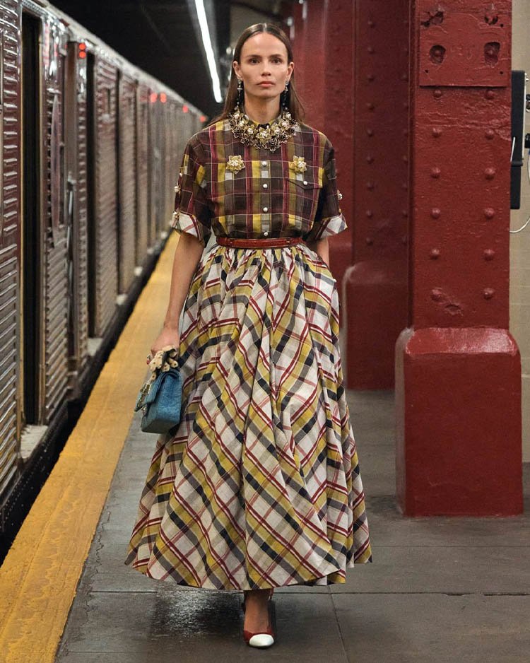 Коллекция Chanel, юбка с рубашкой в клетку мадрас