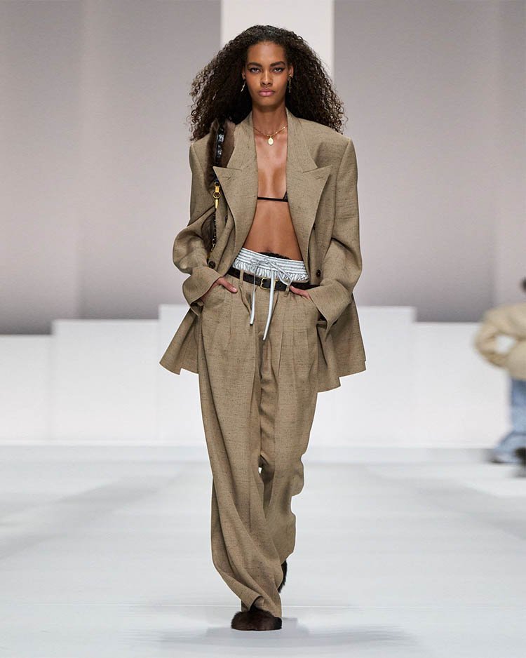 Dolche i Gabbana, пиджак из легкой ткани, лен, хлопок